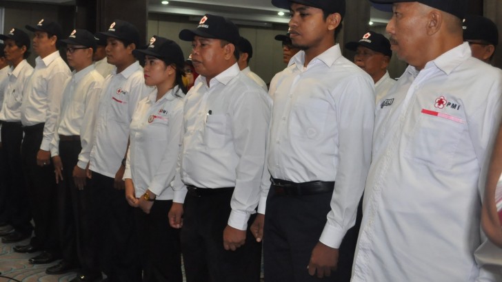 Sudarto Mengukuhkan Dan Melantik Pengurus Donor Darah Daerah PMI Sulteng