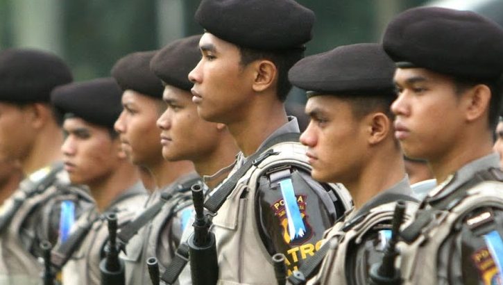 Kasat Binmas Polres Palu Ambil Apel Bhabinkamtibmas