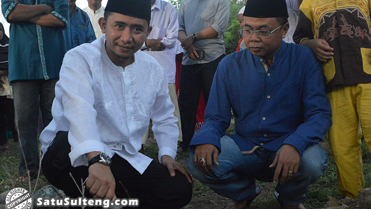 Ketua Dan Pengurus DPD PAN Kota Palu Lakukan Peletakkan Batu Pertama Masjid Al Amanah